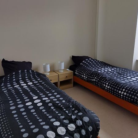 Appartement A 50M De La Plage Saint-Michel-en-Grève Eksteriør bilde